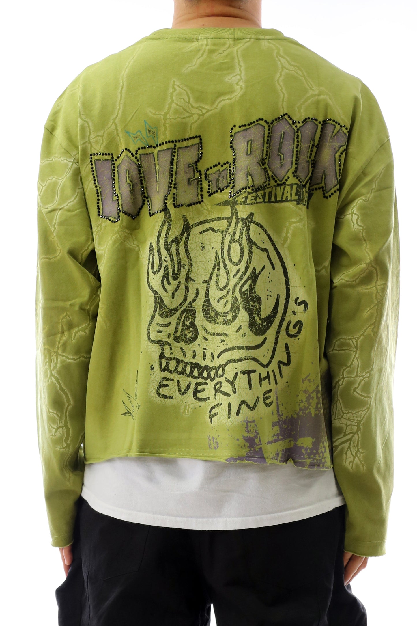 Camiseta VAHAN S/N de manga larga y corte crop