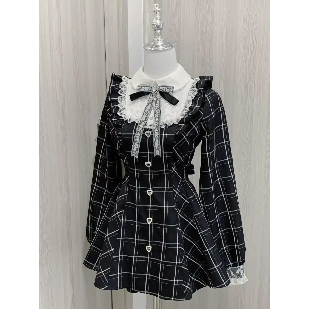 Vestido Lolita de cuadros con encaje
