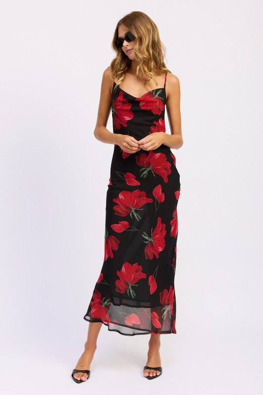 VESTIDO LARGO CON CUELLO DESBOCADO Y ESTAMPADO FLORAL