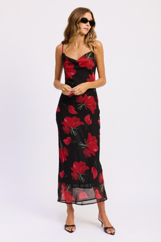 VESTIDO LARGO CON CUELLO DESBOCADO Y ESTAMPADO FLORAL