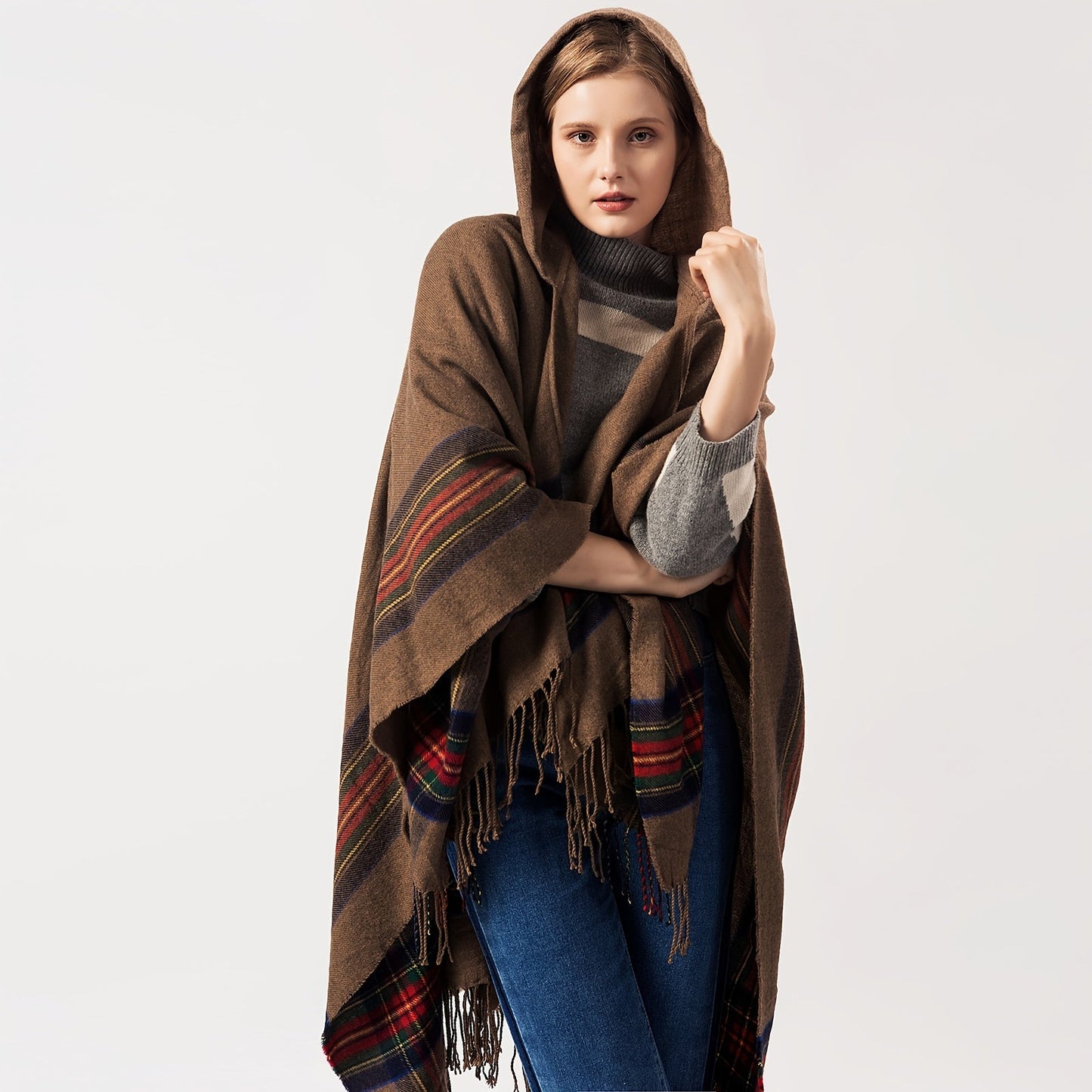 Cárdigan escocés extragrande con capucha - Chal de rayas de moda con borlas de lujo - Acogedor, resistente al viento y al frío para exteriores en otoño e invierno - Una manta de felpa tipo chal.