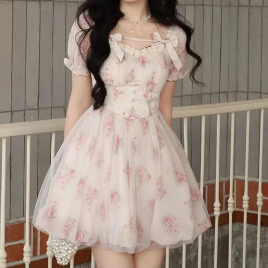 Minivestido floral coqueto de verano