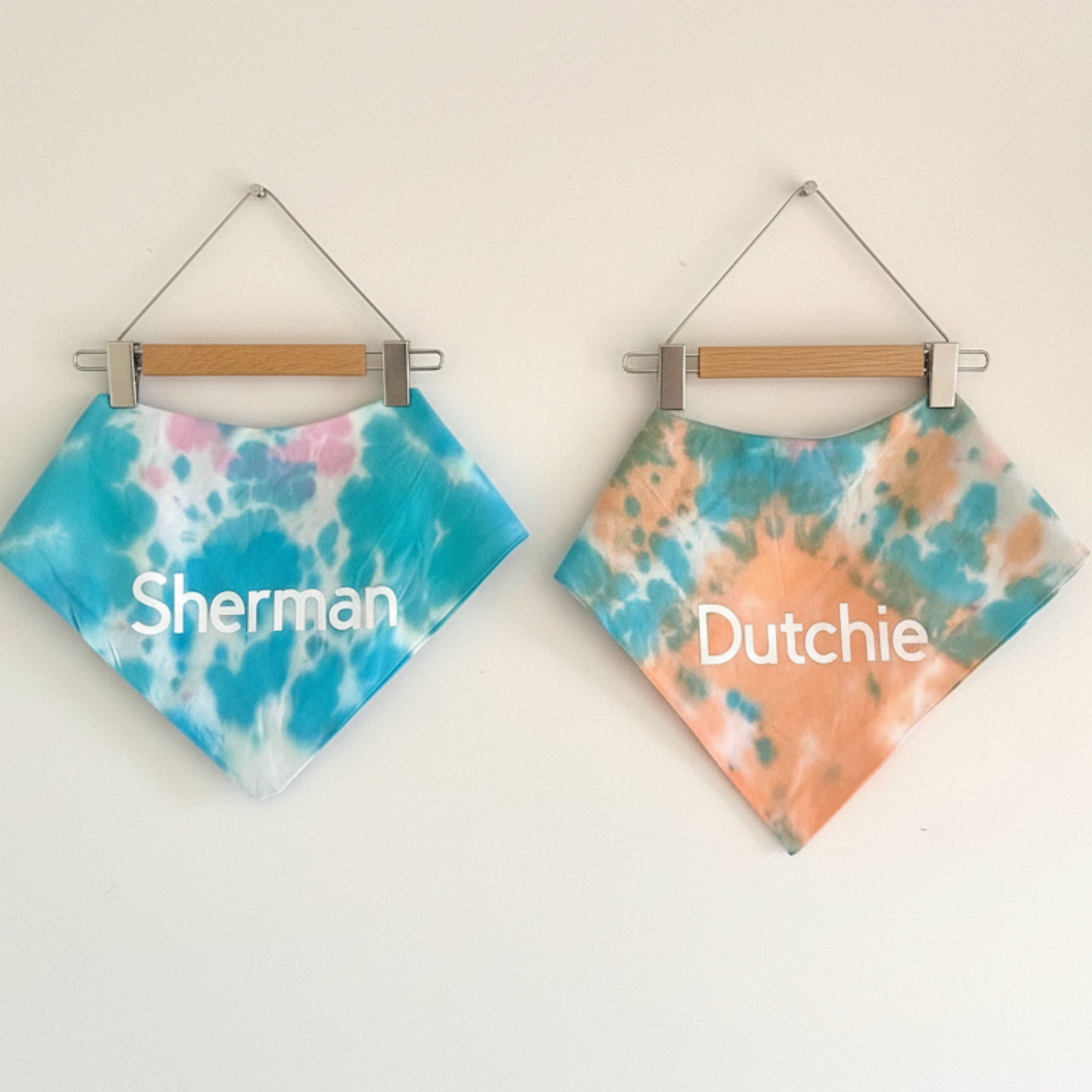 Bandana personalizada con teñido anudado para perros