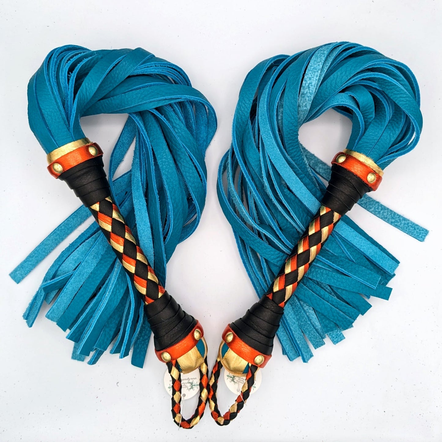 Flogger de piel de toro - Flogger de cuero - Personalizado por encargo