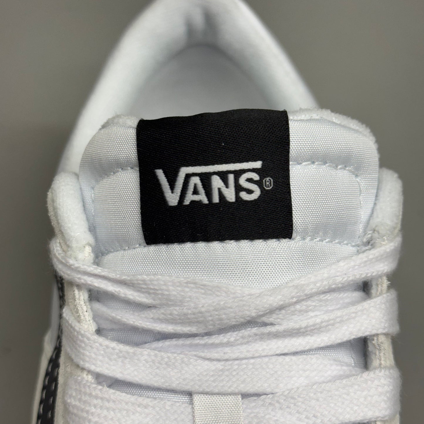 Zapatillas VANS Cruze 3.0 para hombre, talla 13,0, blanco/goma VN000D6S9DH