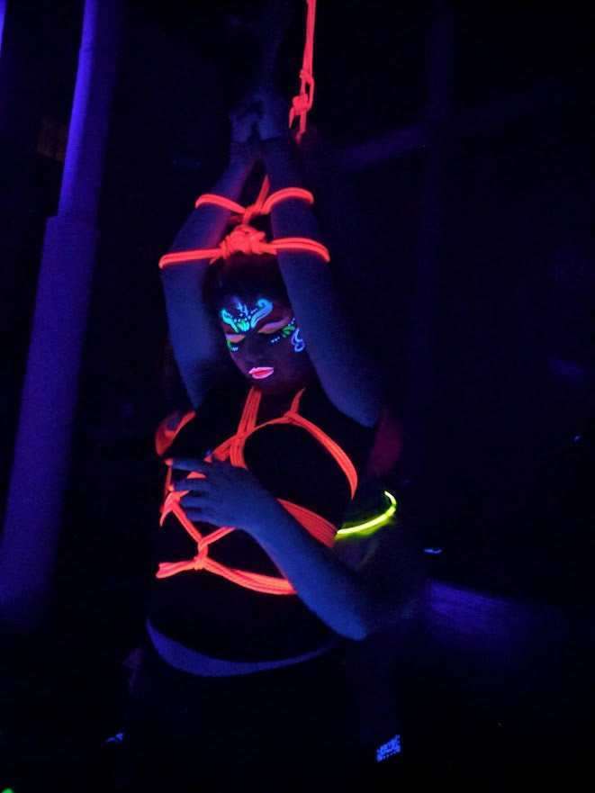 Blacklight Reactive Bondage Rope - 1/4" / 6mm  -  Custom Length - UV Reactive