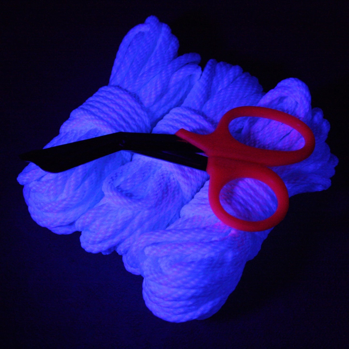 Blacklight Reactive Bondage Rope - 1/4" / 6mm  -  Custom Length - UV Reactive