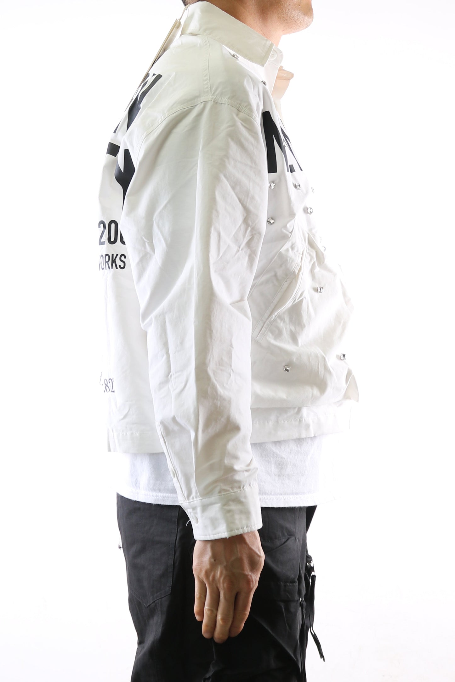 Chaqueta crop de sarga de nailon combinada REVOL