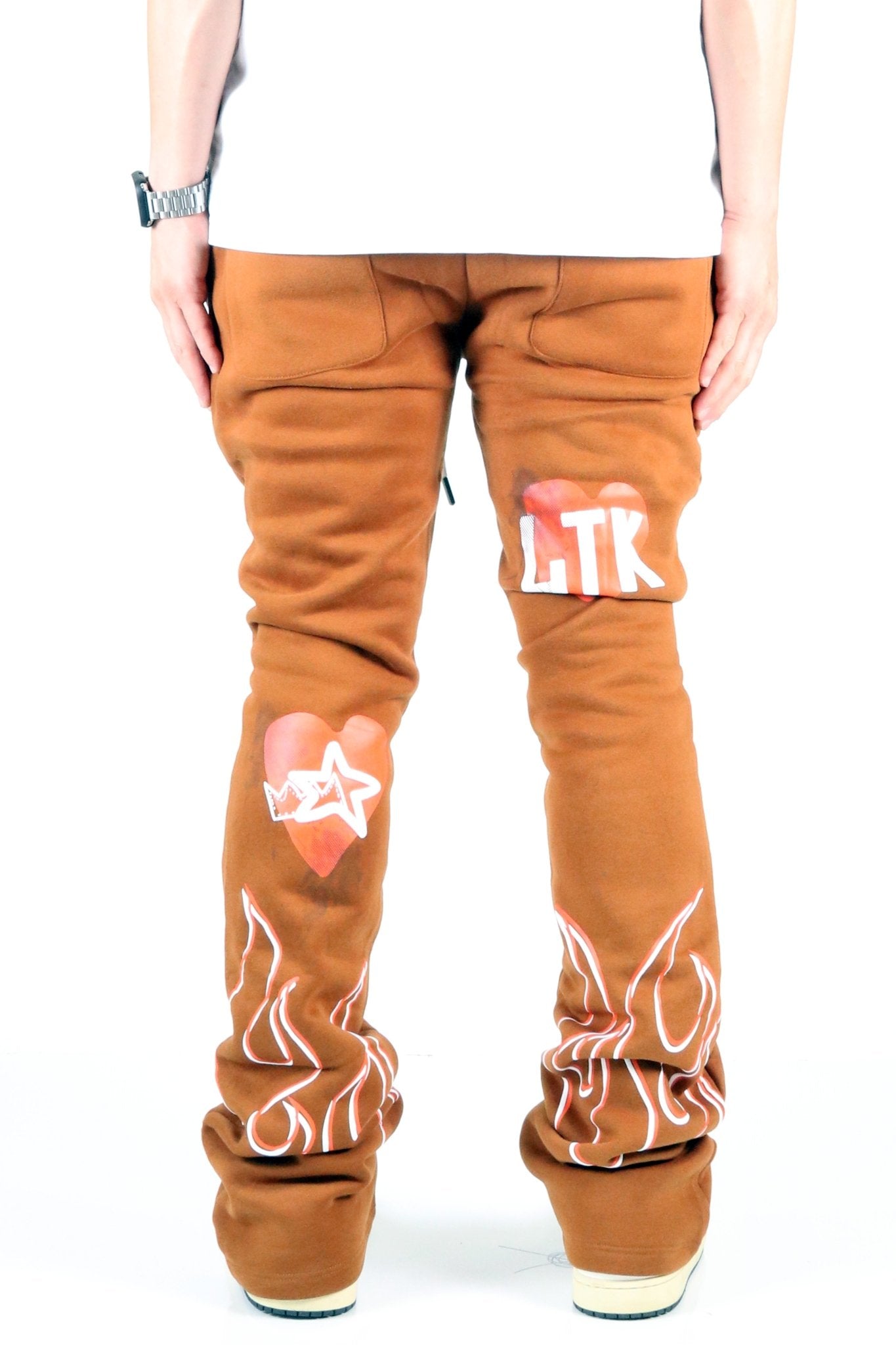 Pantalones acampanados ajustados con gráficos cepillados de peso pesado MORENA
