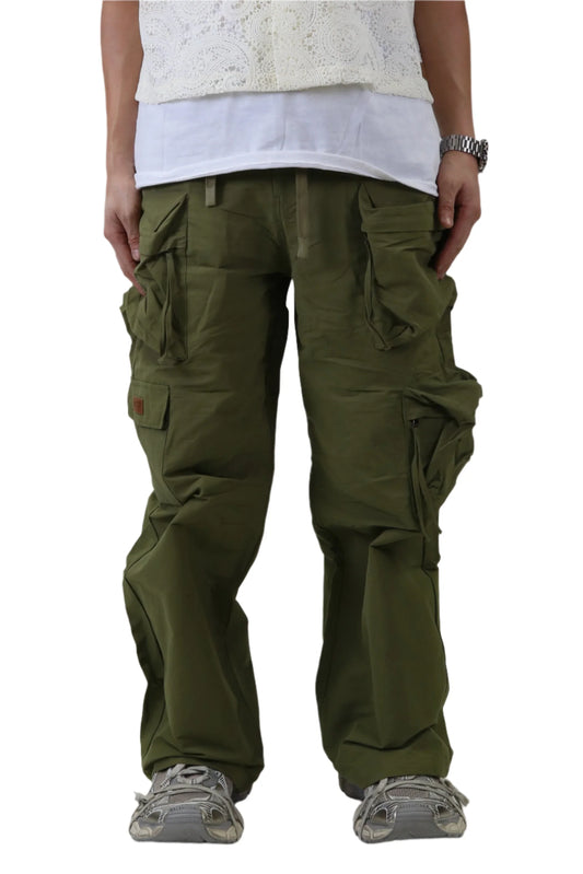 PANTALONES CARGO VONT DE CORTE ANCHO EN SARGA FINA DE NYLON