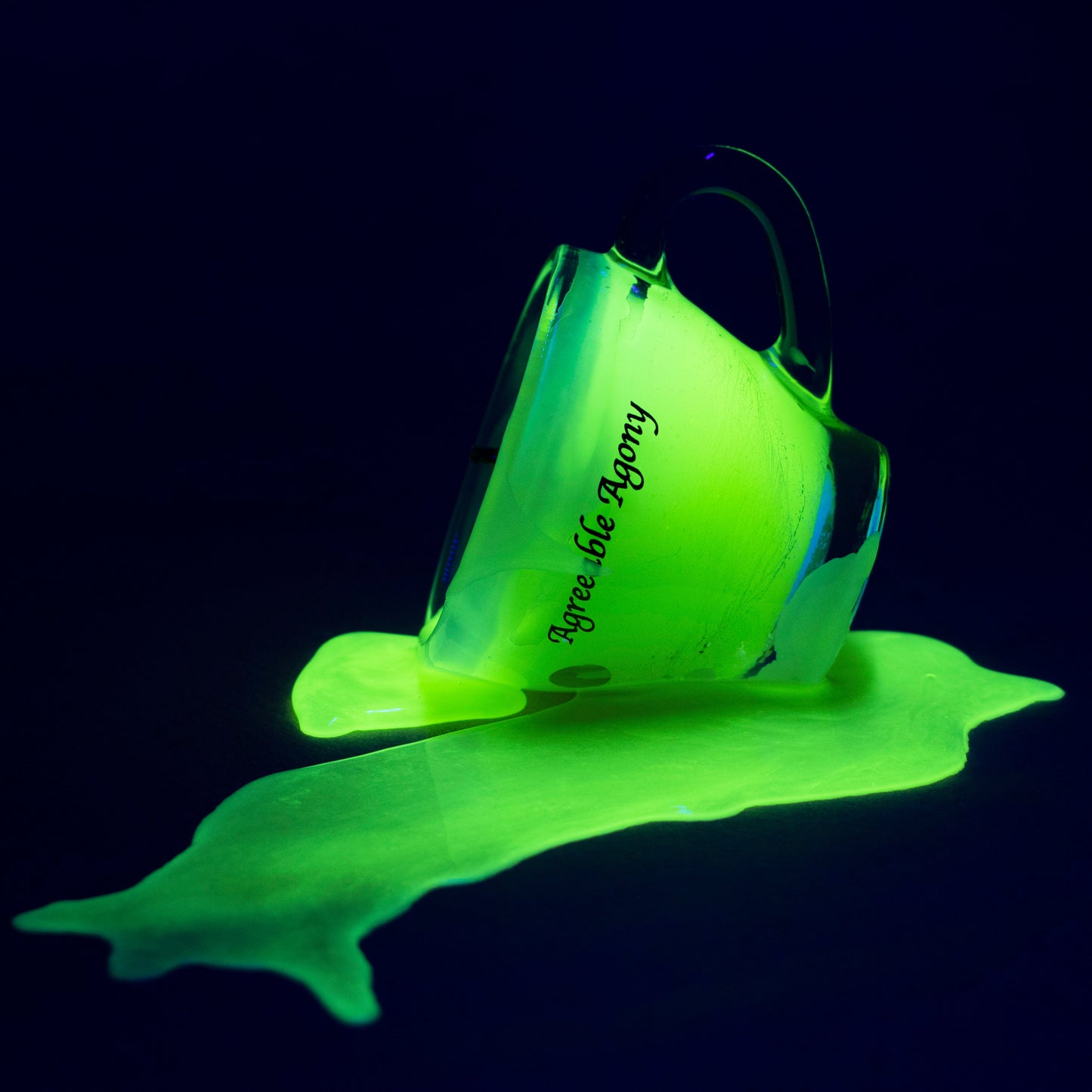 Vela de cera Teacup Play - Baja temperatura - Parafina - Regular y luz negra - Mini