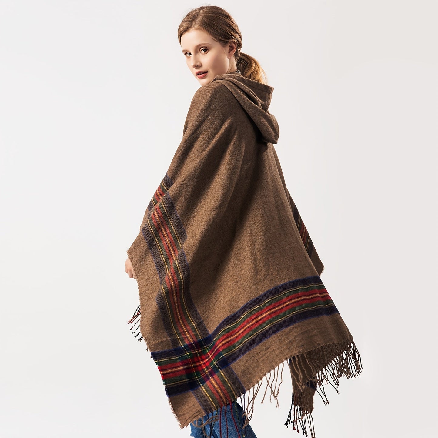 Cárdigan escocés extragrande con capucha - Chal de rayas de moda con borlas de lujo - Acogedor, resistente al viento y al frío para exteriores en otoño e invierno - Una manta de felpa tipo chal.