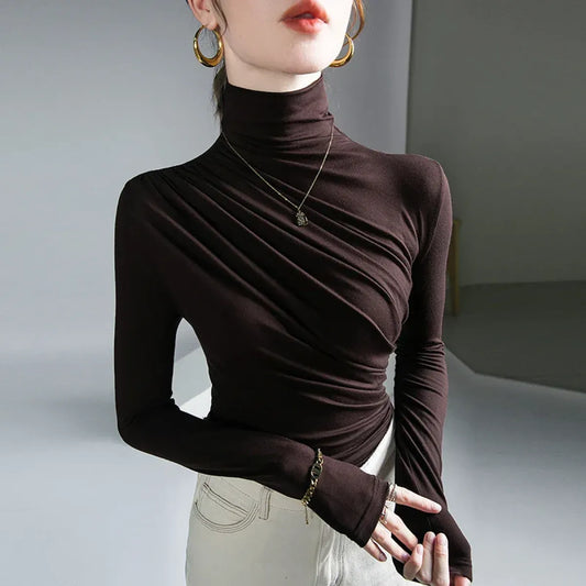 Top gótico plisado de cuello alto