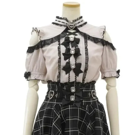 Blusa Lolita de encaje con lazo y hombros descubiertos