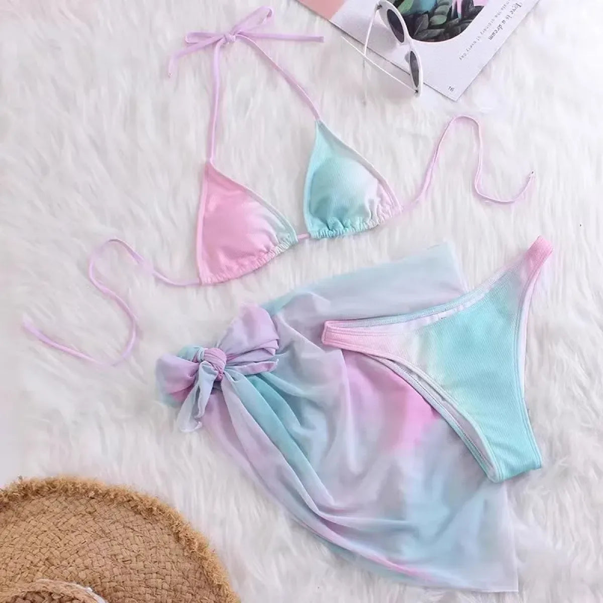 Conjunto de bikini halter degradado pastel – Traje de baño coreano de 3 piezas con falda de malla